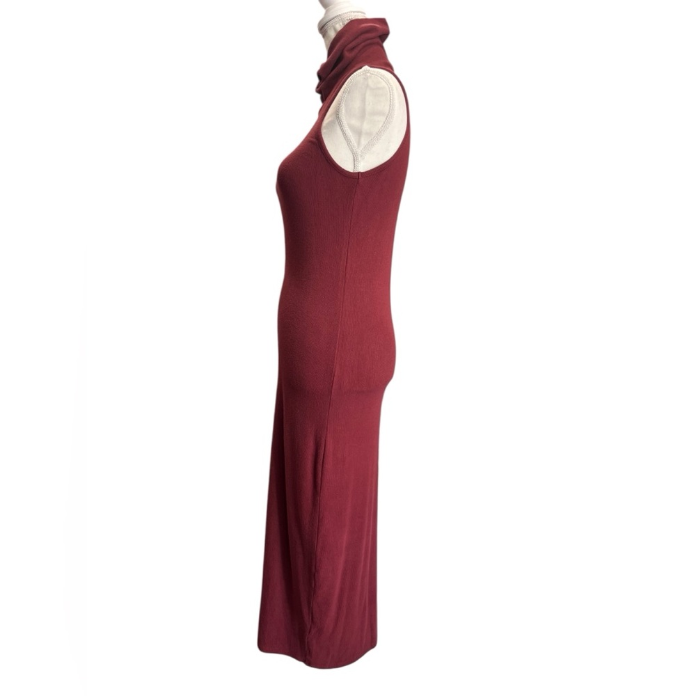 Gianni Bini Burgundy Ribbed Midi Dress Sleeveless Mock Neck Bodycon M - Picture 4 of 10